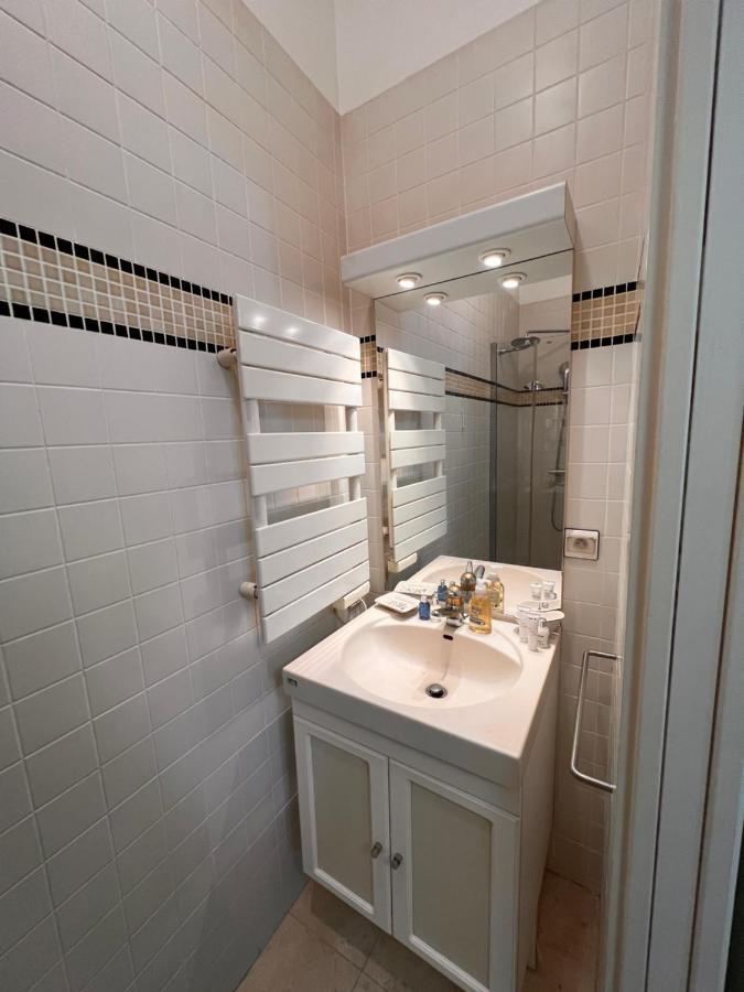 Appartement Champs-Elysees - Hala باريس المظهر الخارجي الصورة